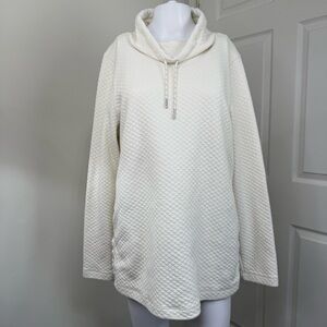 LL BEAN - Cozy Cream Quilted Women's Sweater